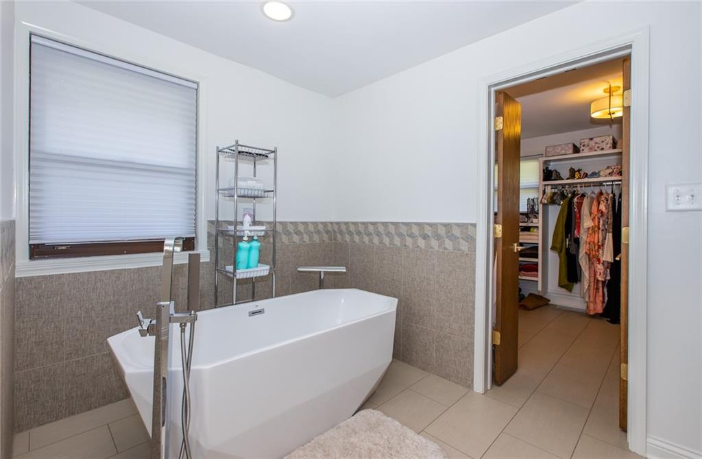 5360 Clarendon Road Indianapolis, IN 46208 - Photo 17 of 44 Gallery Image 17