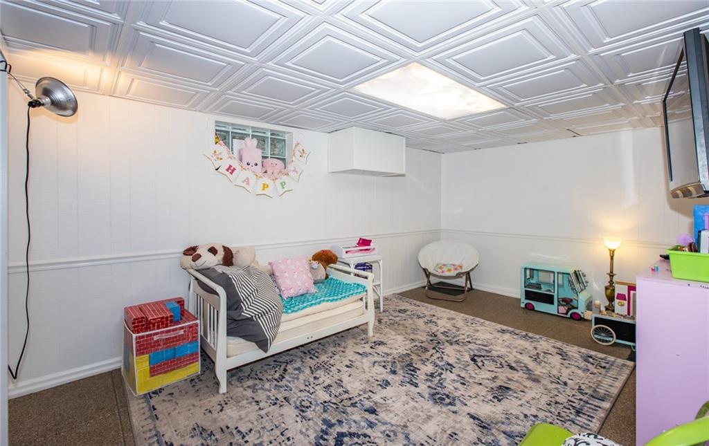 5360 Clarendon Road Indianapolis, IN 46208 - Photo 25 of 44 Gallery Image 25