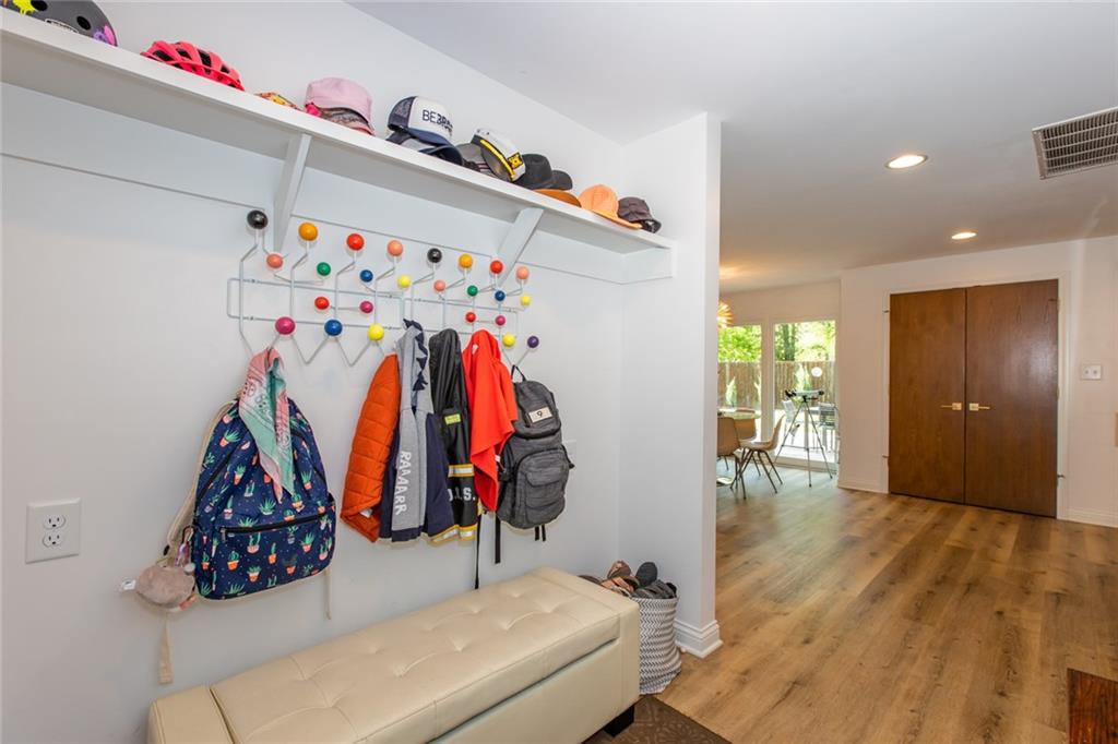 5360 Clarendon Road Indianapolis, IN 46208 - Photo 31 of 44 Gallery Image 31