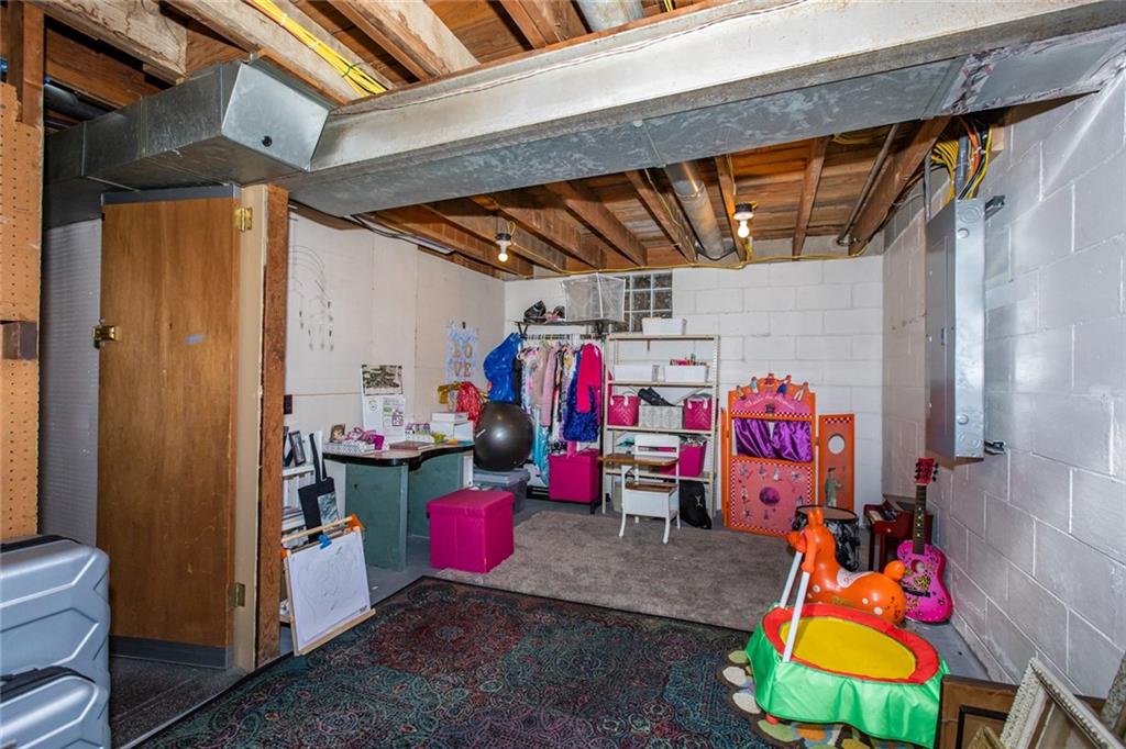 5360 Clarendon Road Indianapolis, IN 46208 - Photo 33 of 44 Gallery Image 33