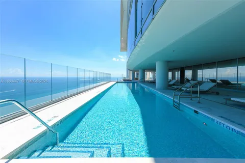 $6,995,000 | 18501 Collins Avenue, Unit 1501, Sunny Isles Beach, FL 33160