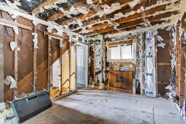 $95,000 | 2338 22nd Street, Rockford, IL 61108