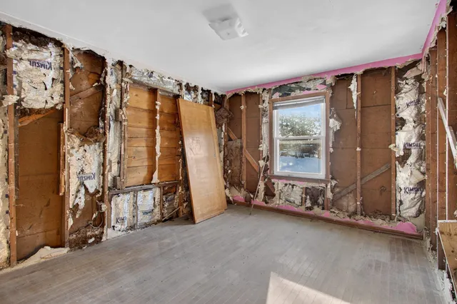 $95,000 | 2338 22nd Street, Rockford, IL 61108