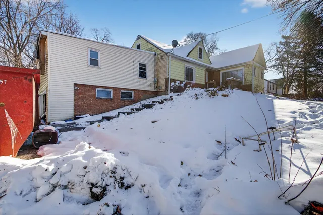 $95,000 | 2338 22nd Street, Rockford, IL 61108