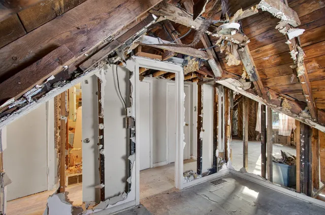 $95,000 | 2338 22nd Street, Rockford, IL 61108