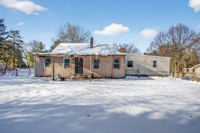 $95,000 | 2338 22nd Street, Rockford, IL 61108