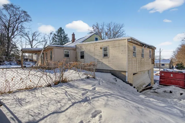 $95,000 | 2338 22nd Street, Rockford, IL 61108