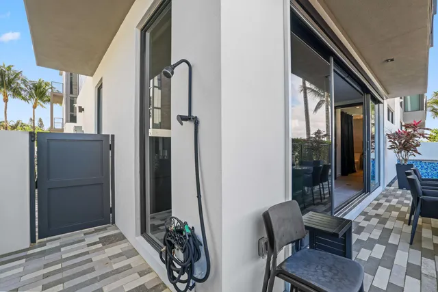 $2,965,000 | 11501 Old Ocean Boulevard, Ocean Ridge, FL 33435