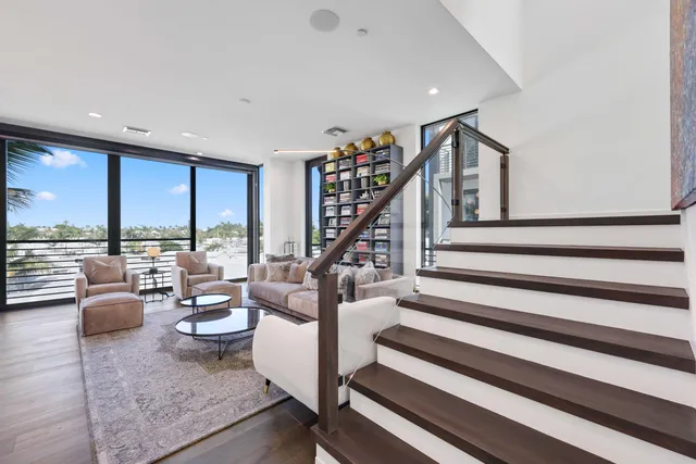 $2,965,000 | 11501 Old Ocean Boulevard, Ocean Ridge, FL 33435