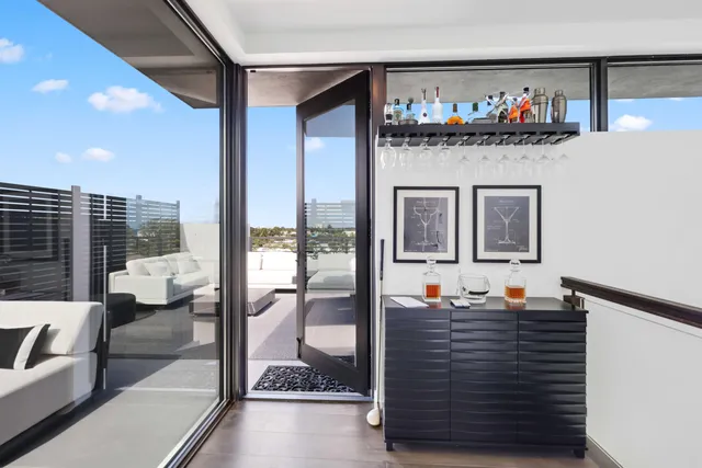 $2,965,000 | 11501 Old Ocean Boulevard, Ocean Ridge, FL 33435