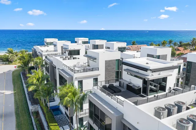 $2,965,000 | 11501 Old Ocean Boulevard, Ocean Ridge, FL 33435