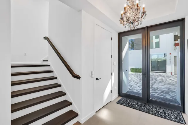 $2,965,000 | 11501 Old Ocean Boulevard, Ocean Ridge, FL 33435