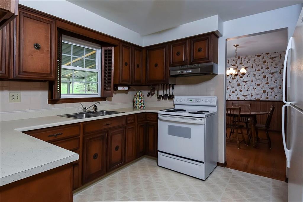 3914 Gibsonia Road Gibsonia, PA 15044 - Photo 14 of 25 Gallery Image 14