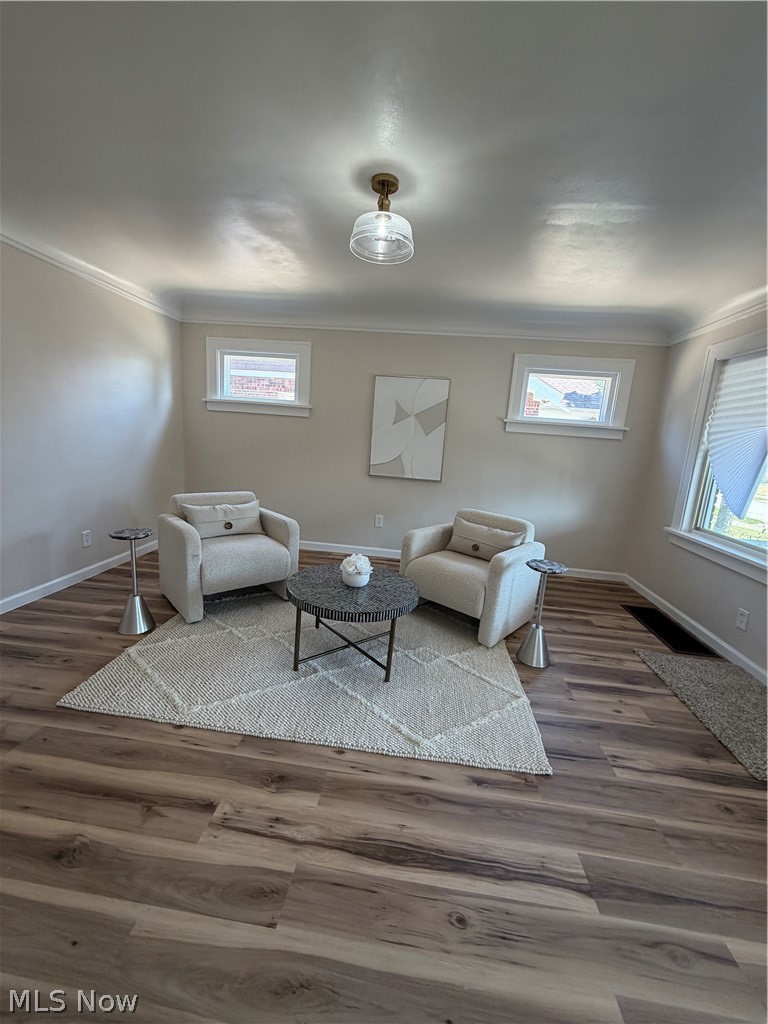 18229 Neff Road Cleveland, OH 44119 - Photo 16 of 46