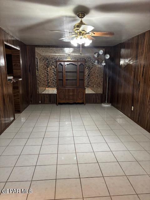 133 Baywood Road El Paso, TX 79915 - Photo 17 of 30 a room with a chandelier and kitchen view