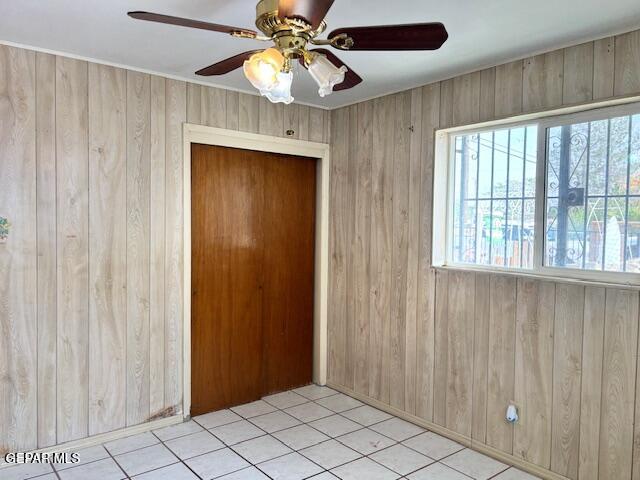 133 Baywood Road El Paso, TX 79915 - Photo 26 of 30 a view of an empty room and window