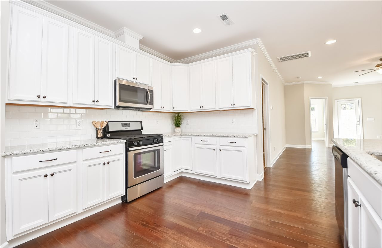 5511 Nur Lane Raleigh, NC 27606 - Photo 11 of 25 Photo 11