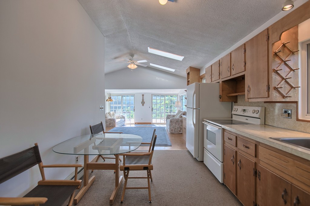 38 Ridgewood Road Groton, MA 01450 - Photo 19 of 30 Gallery Image 19