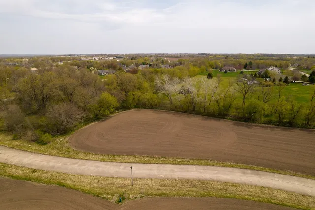 $649,999 | 5208 Kaylins Way, Ringwood, IL 60072