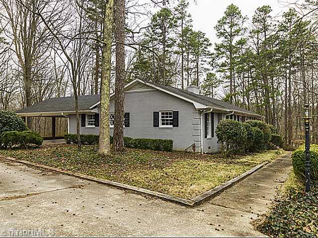 5609 Scotland Road Greensboro, NC 27407 - Photo 2 of 16 Exterior Front.
