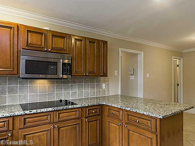 5609 Scotland Road Greensboro, NC 27407 - Photo 7 of 16 Kitchen.