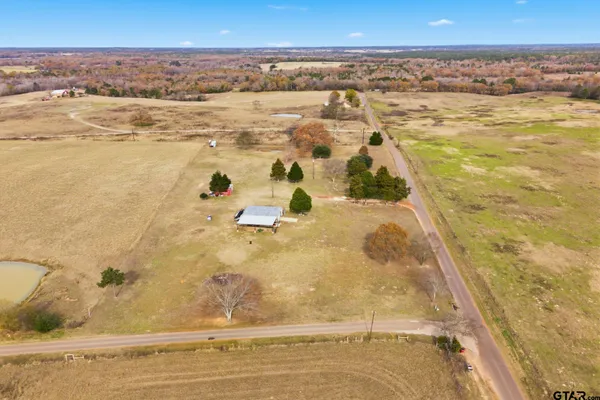 $177,500 | 4457 Cr 234d Henderson Tx 75652, Henderson, TX 75652