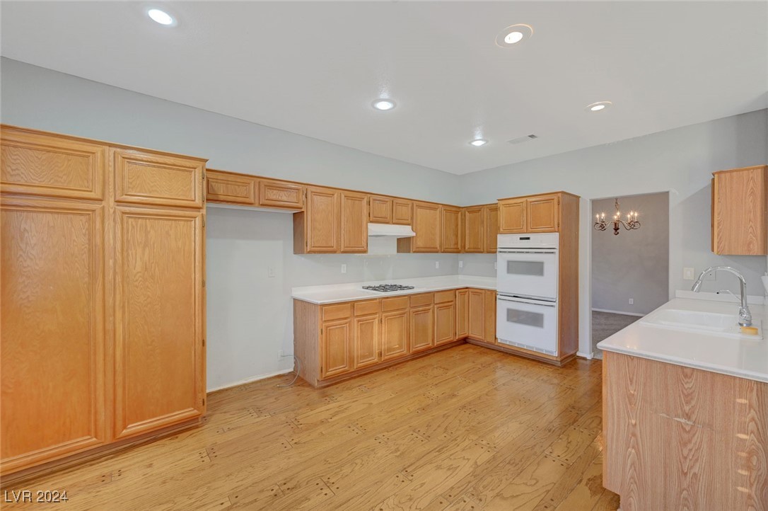 171 Jeri Drive Henderson, NV 89074 - Photo 14 of 48