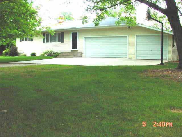918 Georgia Road Goshen, IN 46528 - Photo 2 of 6 Gallery Image 2