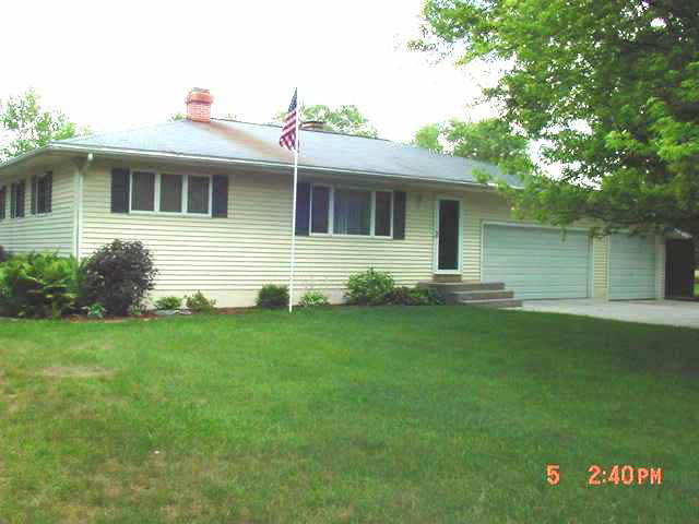918 Georgia Road Goshen, IN 46528 - Photo 3 of 6 Gallery Image 3
