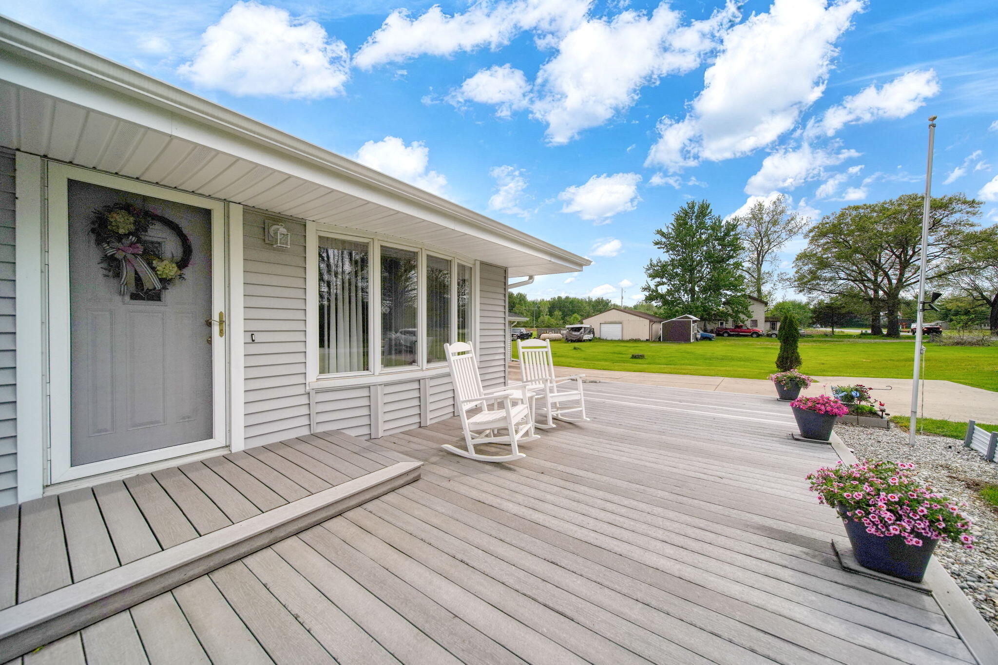 7465 Cement City Road Brooklyn, MI 49230 - Photo 3 of 49 7-web-or-mls-DSC04812_HDR