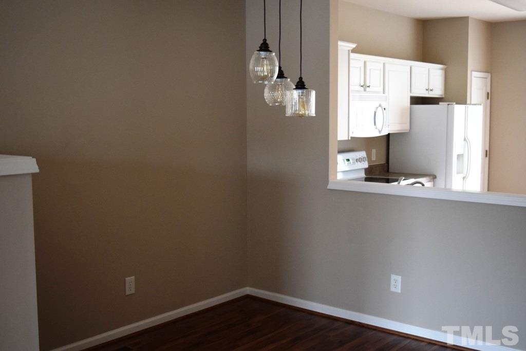 4834 Wyatt Brook Way Raleigh, NC 27609 - Photo 11 of 12 Gallery Image 11