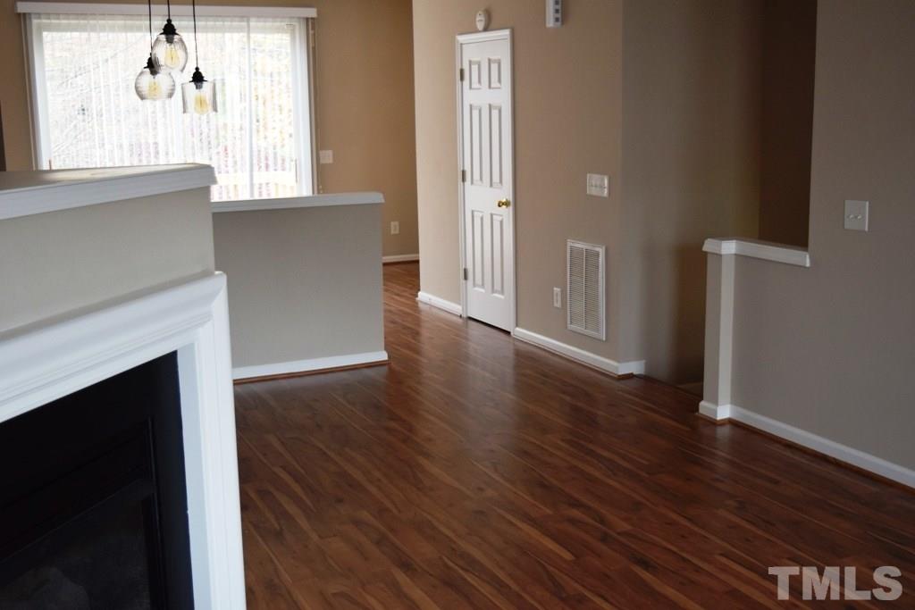 4834 Wyatt Brook Way Raleigh, NC 27609 - Photo 7 of 12 Gallery Image 7