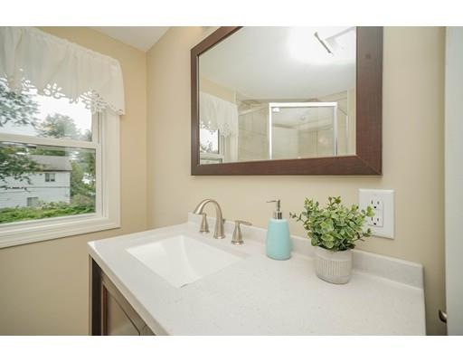 61 Chilson Street Springfield, MA 01118 - Photo 19 of 28