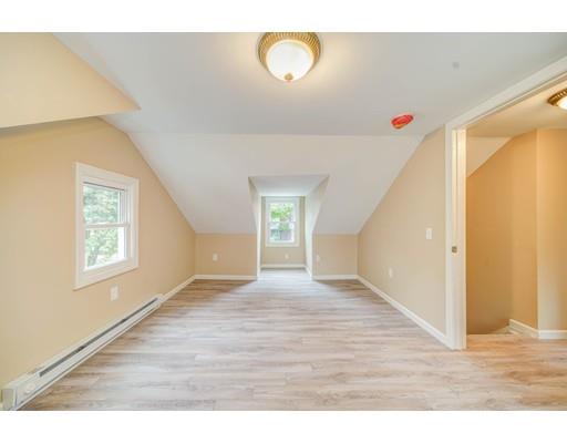 61 Chilson Street Springfield, MA 01118 - Photo 24 of 28