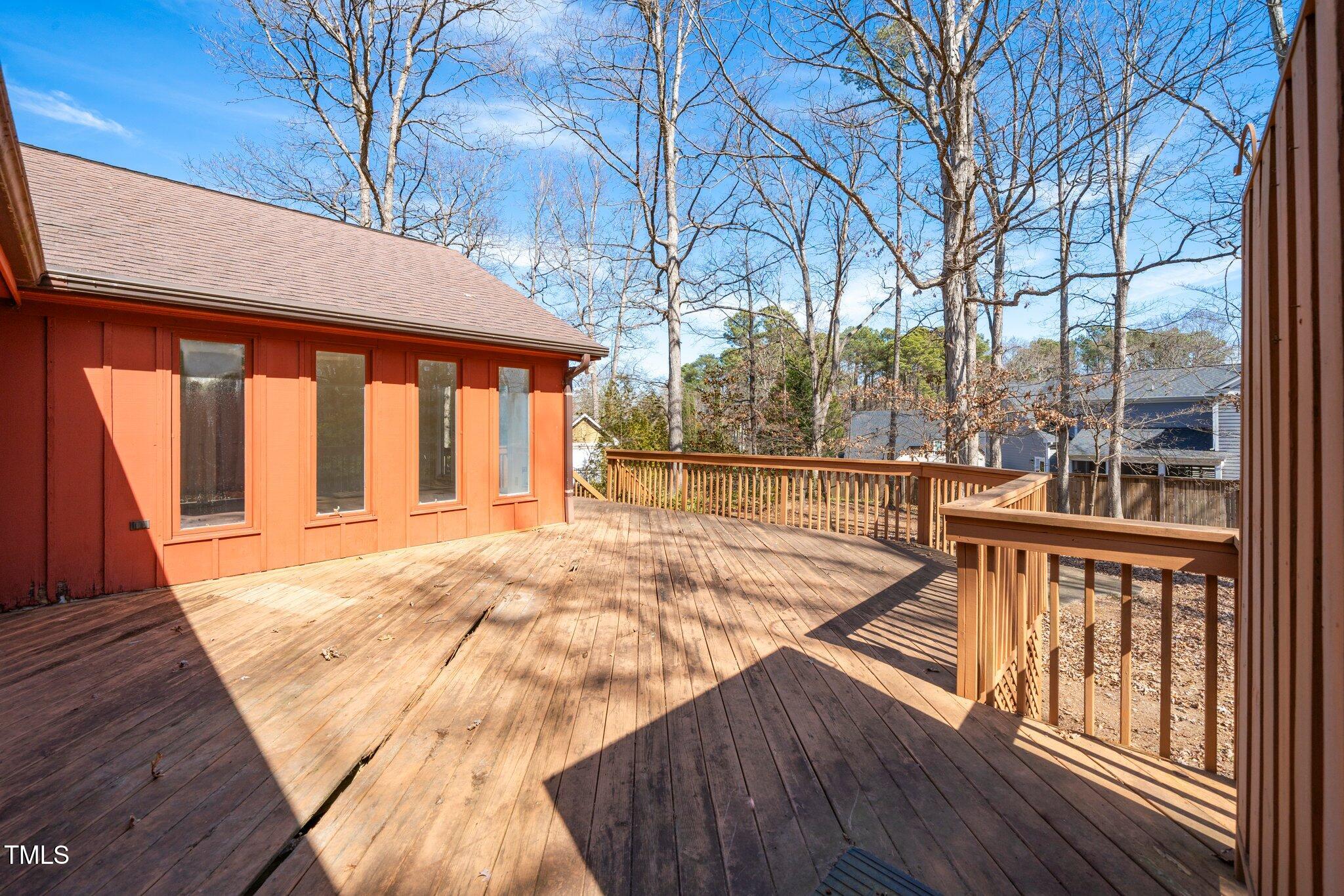 6312 New Market Way Raleigh, NC 27615 - Photo 29 of 31 a view of roof deck