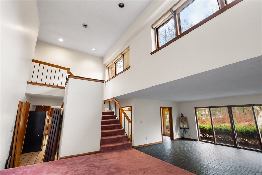 20 Berry Circle Hamilton, MA 01982 - Photo 1 of 35