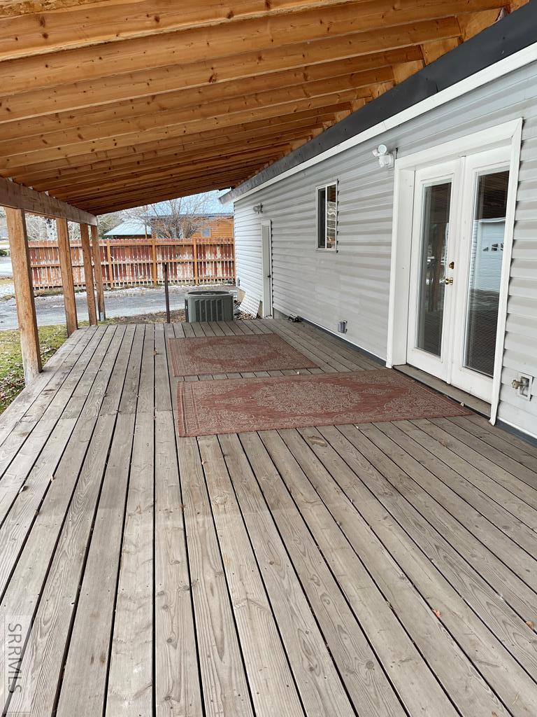 680 2780 East St. Anthony, ID 83445 - Photo 33 of 49 Expansive Covered Deck