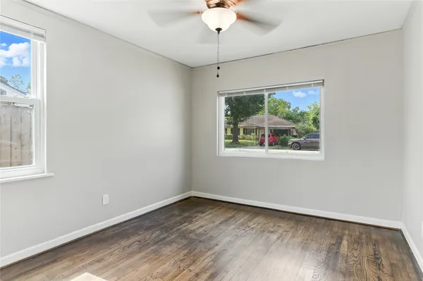 $2,500 | 3863 Arbor Street, Houston, TX 77004