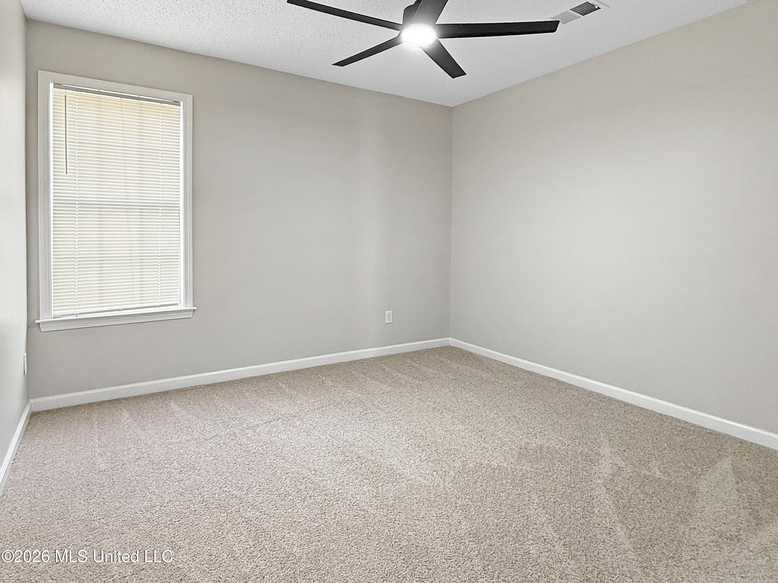 7392 Acree Lane Olive Branch, MS 38654 - Photo 15 of 24 IMG_7545