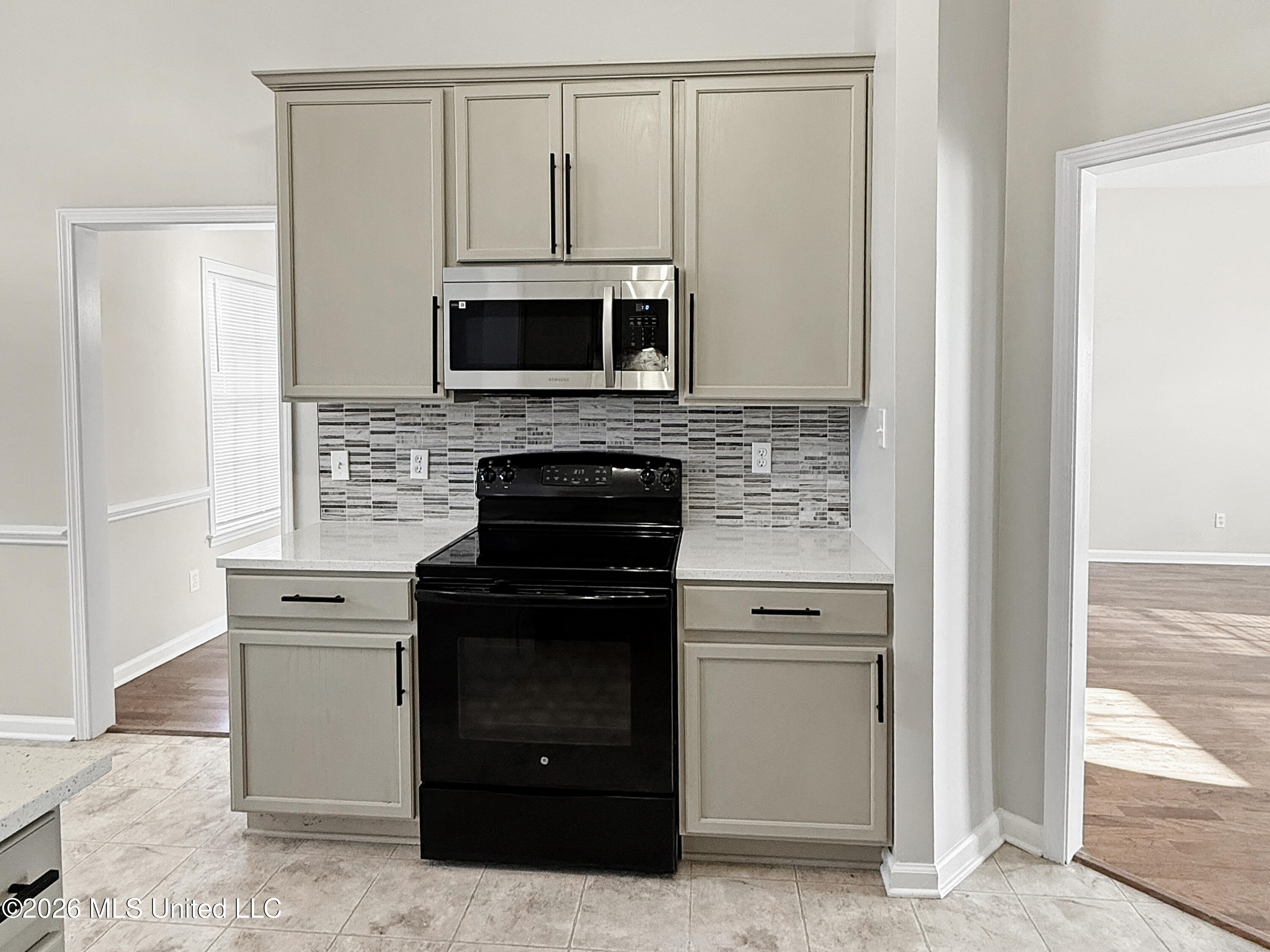7392 Acree Lane Olive Branch, MS 38654 - Photo 8 of 24 IMG_7537