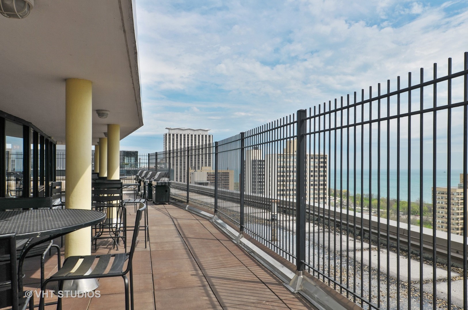 2930 North Sheridan Road, Unit 1602 Chicago, IL 60657 - Photo 10 of 12