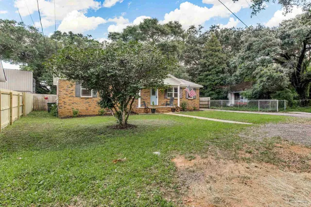 $1,750 | 520 Selina Street, Pensacola, FL 32503