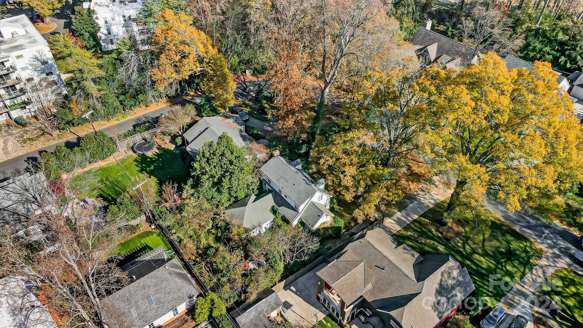 2520 Normandy Road Charlotte, NC 28209 - Photo 4 of 19 Gallery Image 4