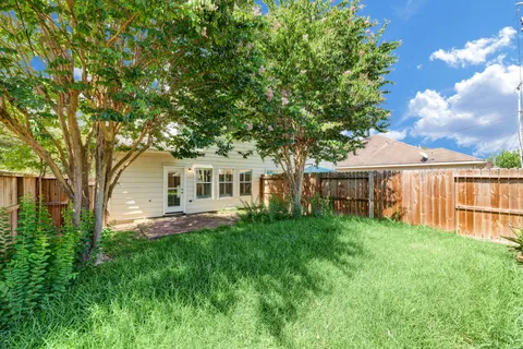 $349,000 | 1161 Eden Park Lane, Houston, TX 77018