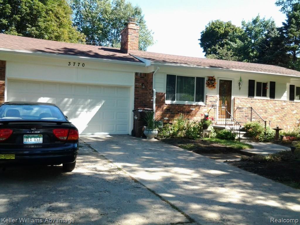 3770 Balmony Road Commerce Township, MI 48382 - Photo 25 of 46 20130917_145351.jpg