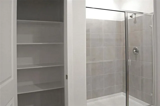 $2,300 | 7013 English Elm Trail, McKinney, TX 75071