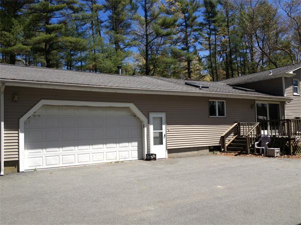 258 Bullock Road Freetown, MA 02717 - Photo 3 of 28 Gallery Image 3