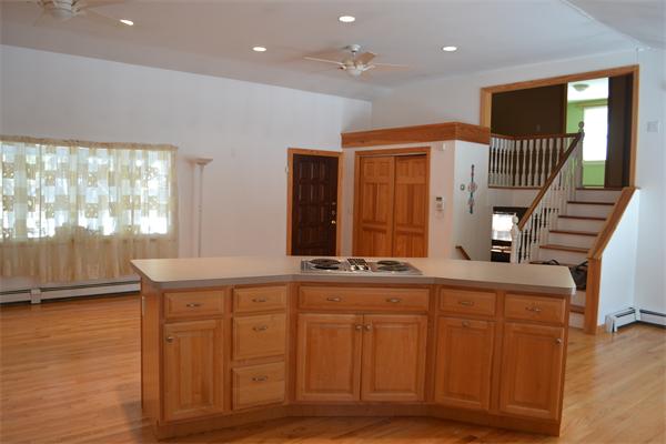 258 Bullock Road Freetown, MA 02717 - Photo 9 of 28 Gallery Image 9