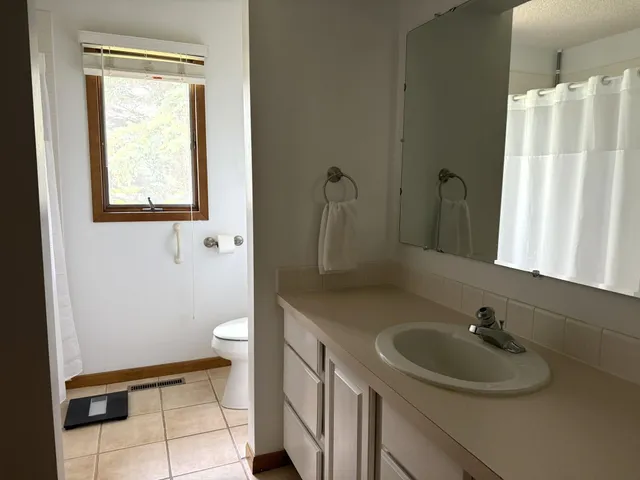 $209,900 | 1432 Regency Lane, Albert Lea, MN 56007