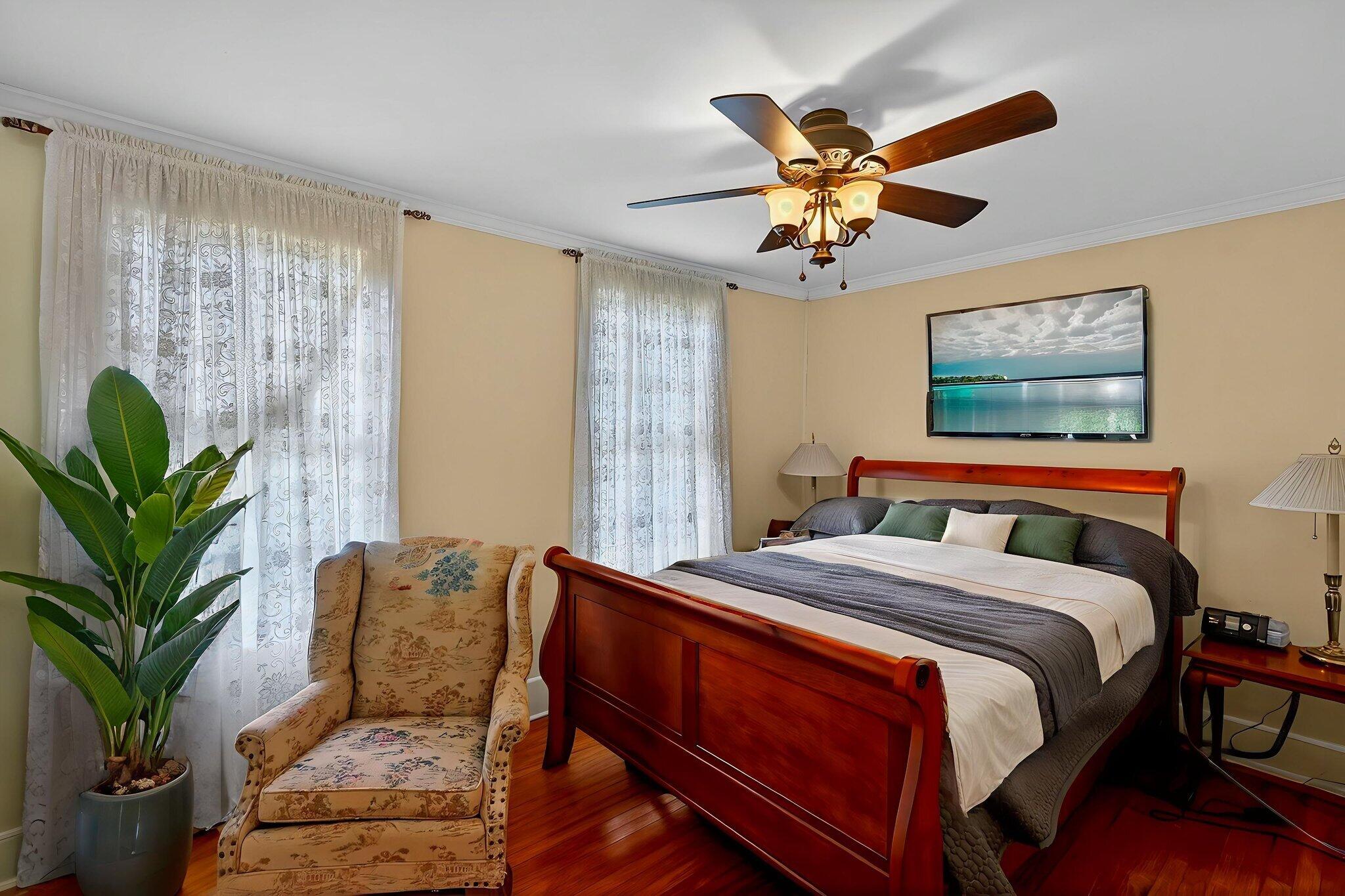 704 Carn Street Walterboro, SC 29488 - Photo 15 of 49 22-web-or-mls-_DSC0599 virtually staged